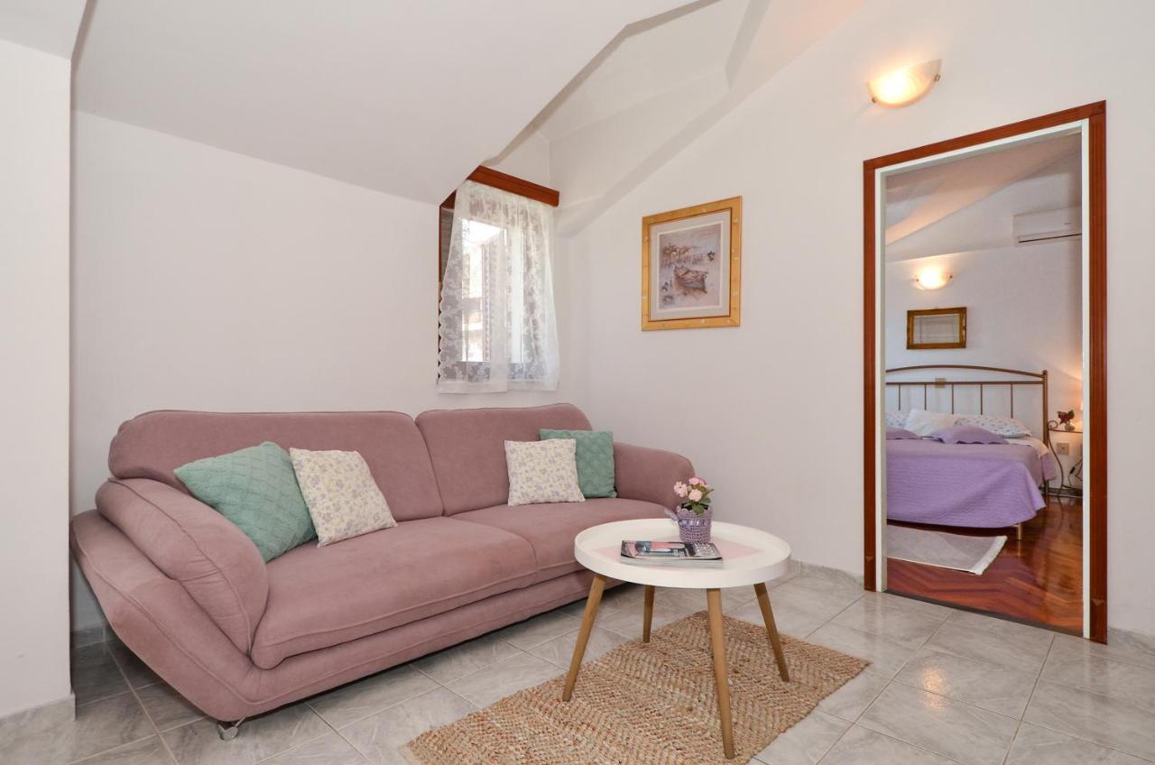 Apartmani Basic 1 Split Exterior foto